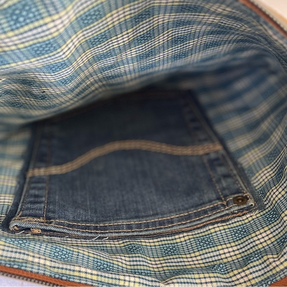 Bohemian Unique Embroidery One-of-a-Kind Denim Patchwork Clutch Wristlet bag - Picture 13 of 15